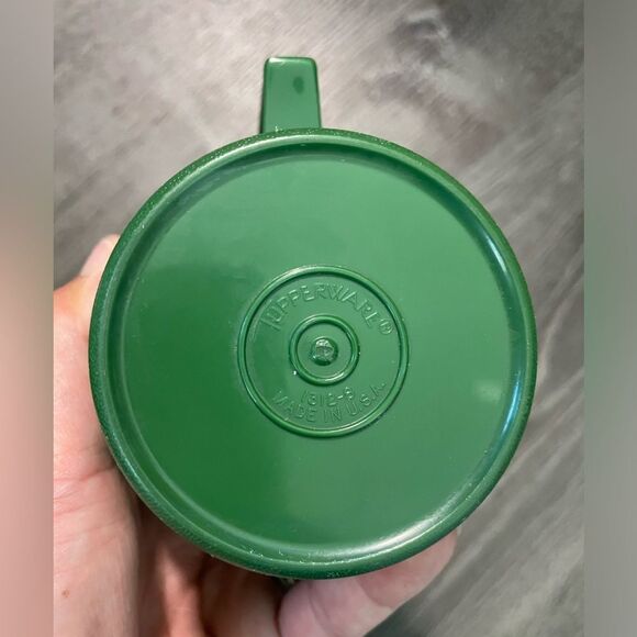 Vintage Tupperware Green Christmas Mug with White Dove - Picture 2 of 6
